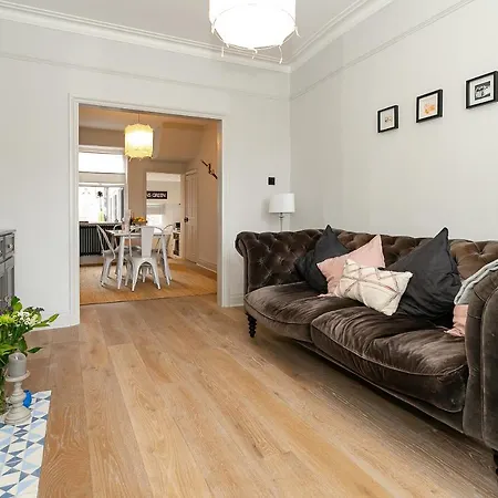 Strawberry Dale Victorian Terrace * Harrogate