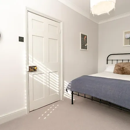 Strawberry Dale Victorian Terrace