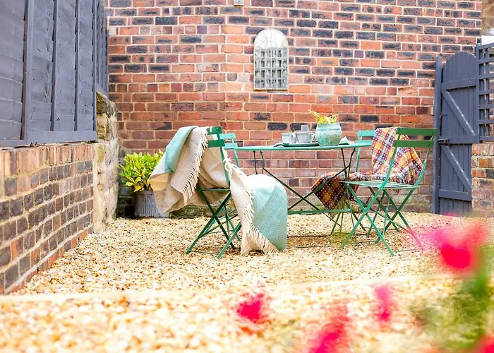 Strawberry Dale Victorian Terrace Hotel Harrogate